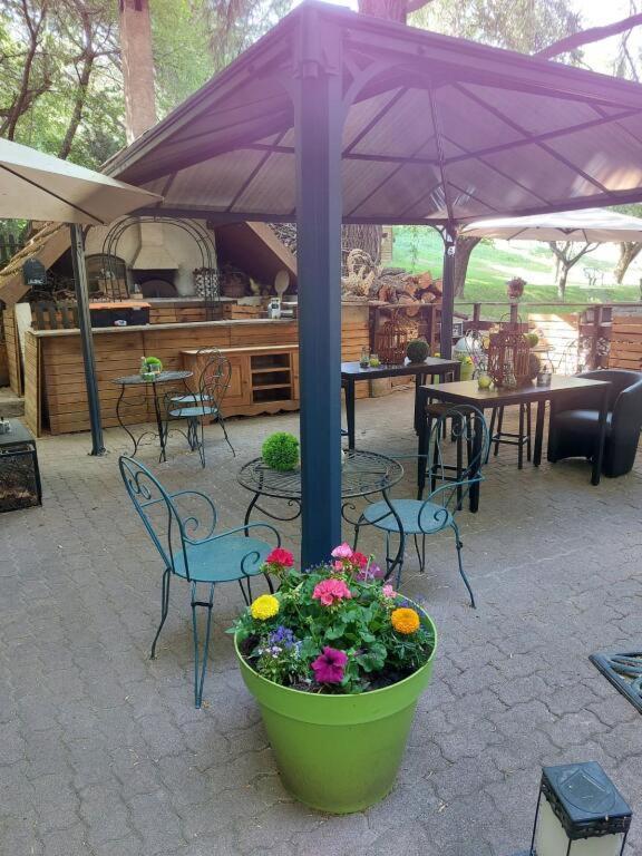 Hotel & Restaurant Le Chalvet Embrun Kültér fotó