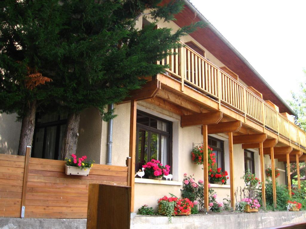 Hotel & Restaurant Le Chalvet Embrun Kültér fotó